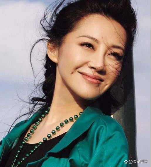 许晴51岁终于承认为何不婚不育：如果他没有死，我早已是孩子妈